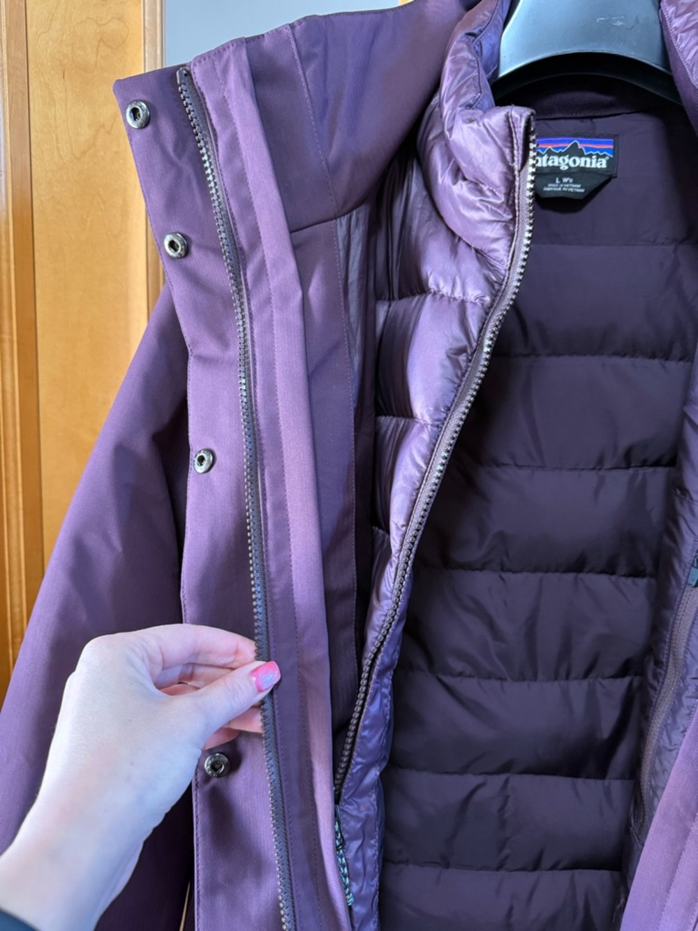 Patagonia Women’s Tres Down 3-In-1 Parka - Picture 6 of 8